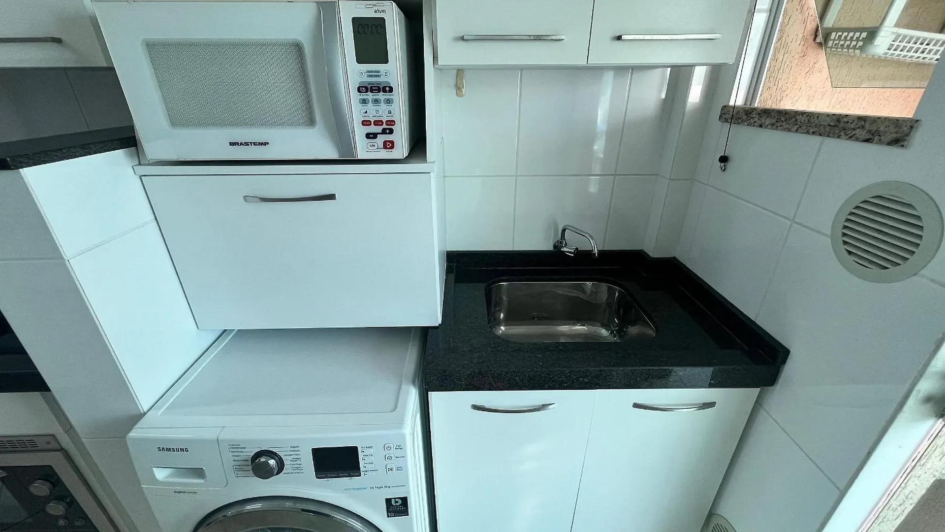 B254- Apto 3 Quartos Com 2 Vagas De Garagem Bombas Bombinhas 0*,  Βραζιλία